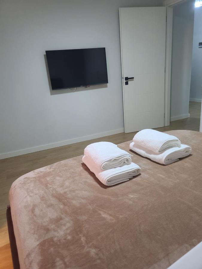 Home Inn Apartaments Tirana Buitenkant foto