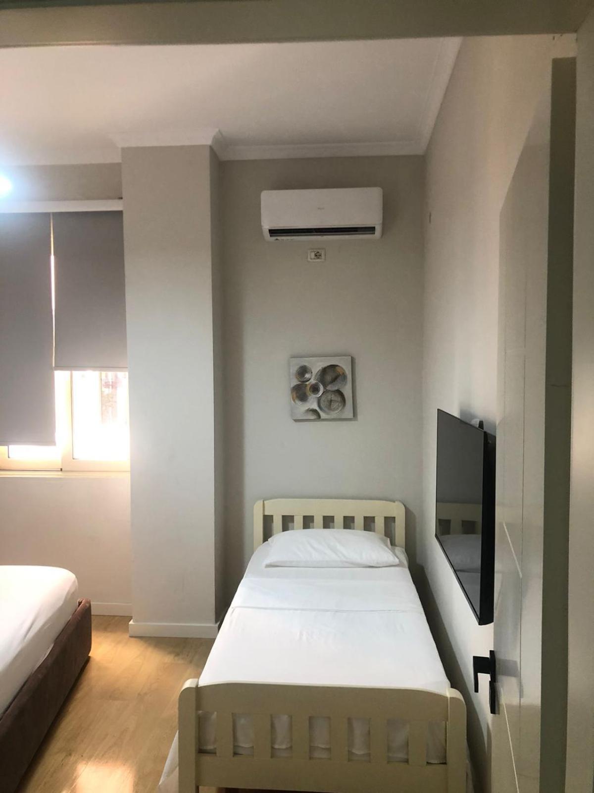 Home Inn Apartaments Tirana Buitenkant foto